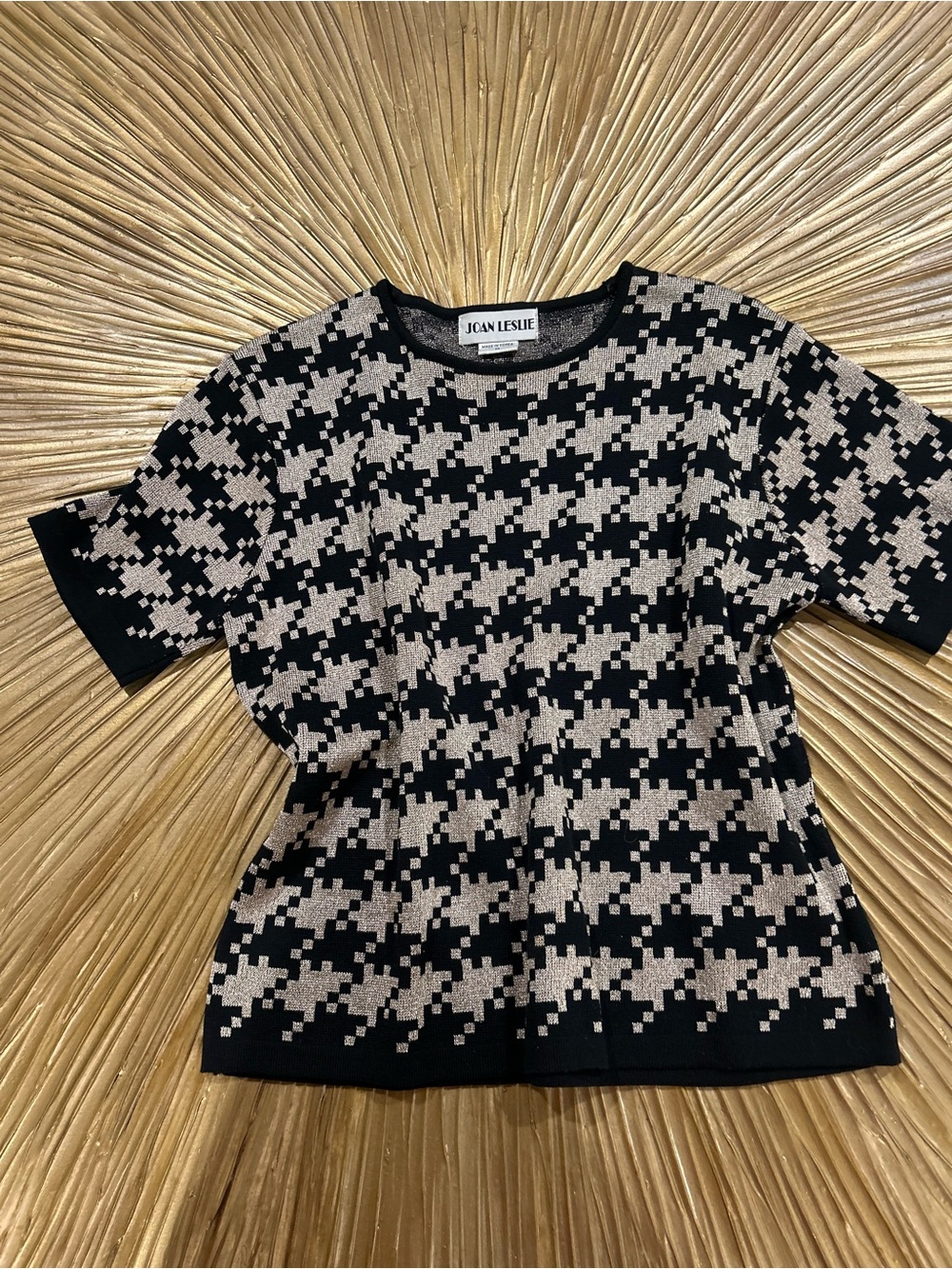 VTG Retro 90’s Joan Leslie Women’s Black and Gold Houndstooth Knit Top Medium